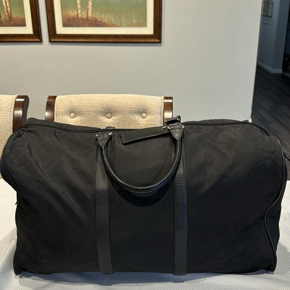 Authentic Prada Travel bag with key & lock set - Picture 2 of 15